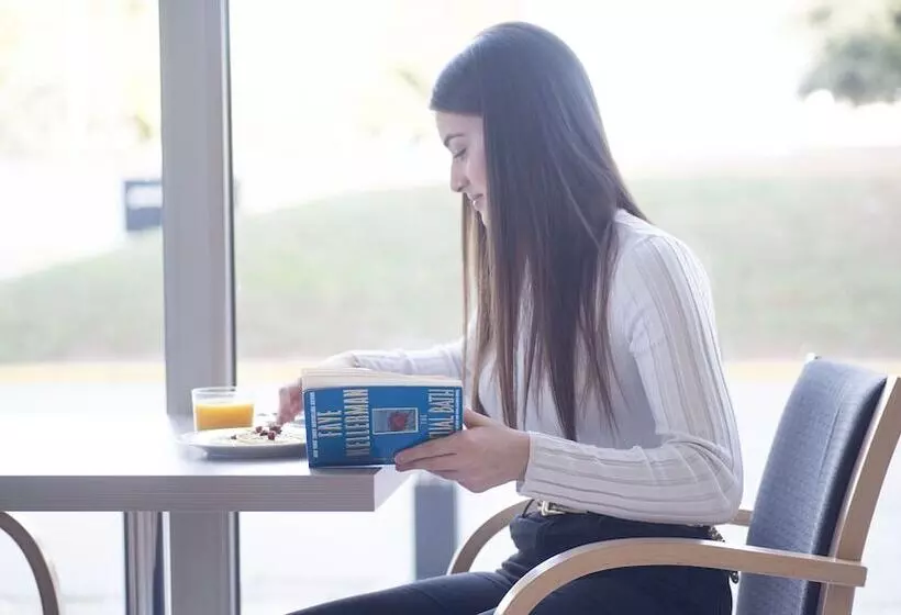 Holiday Inn Express Valencia Bonaire, An Ihg Hotel