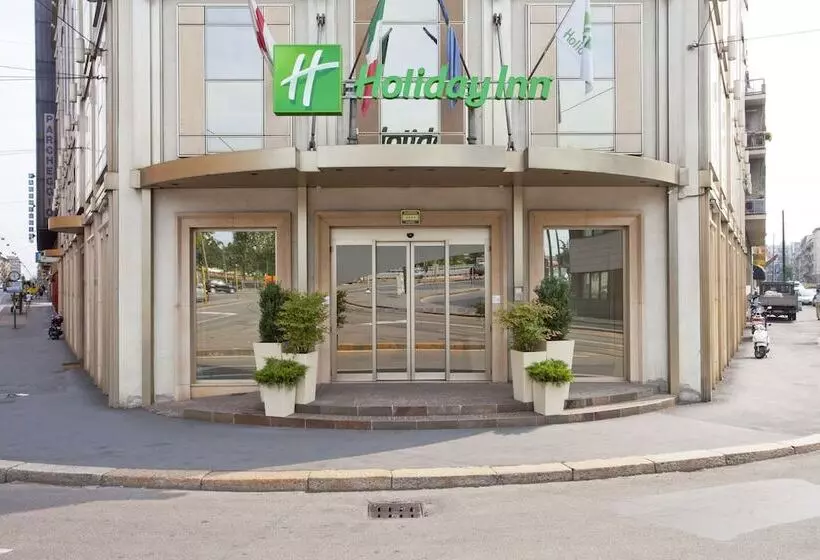 هتل Holiday Inn Milan Garibaldi Station, An Ihg