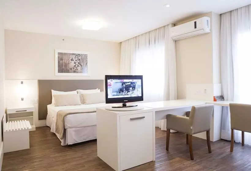 Отель Intercity Praia De Belas