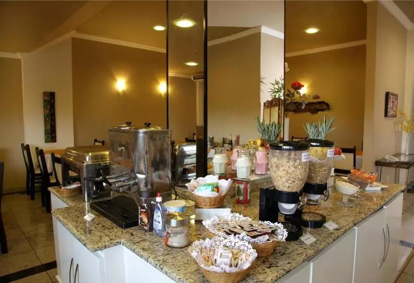 Отель Summit Montese Tower