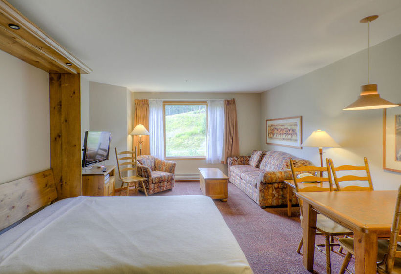 Cahilty Hotel & Suites