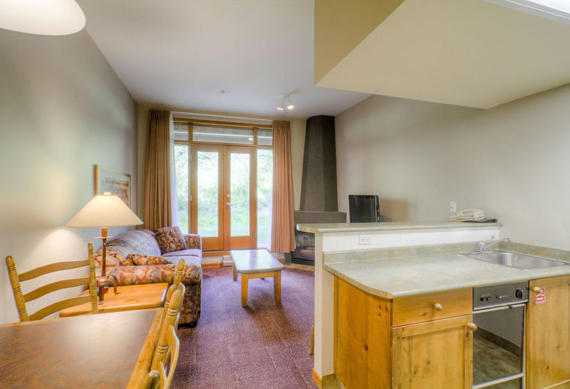 Cahilty Hotel & Suites