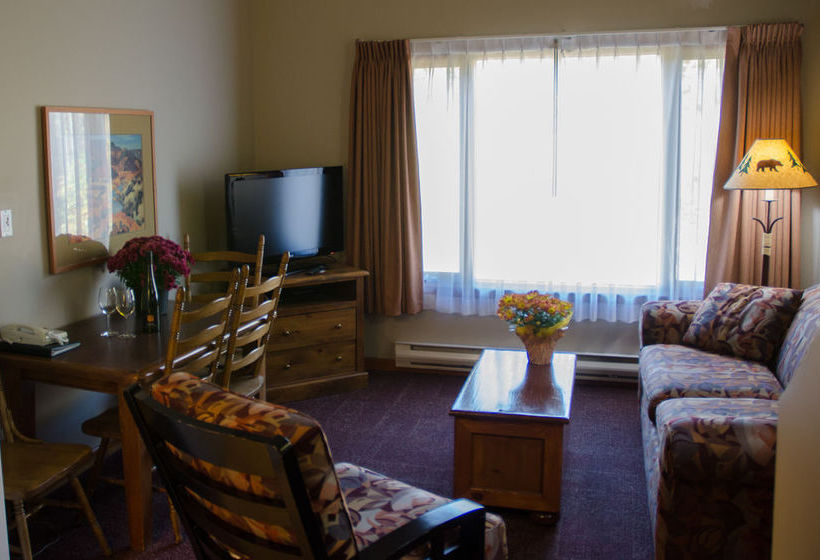 Cahilty Hotel & Suites