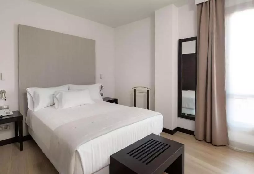 בית מלון כפרי Cartagena puerto