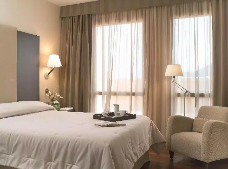 בית מלון כפרי Cartagena puerto