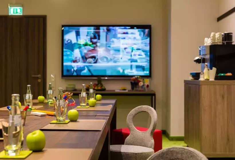 Отель Park Plaza Trier