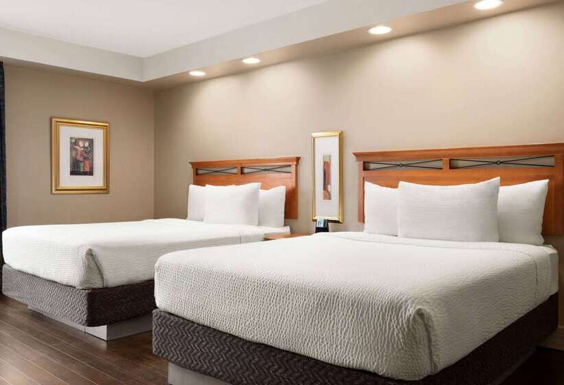 Royal Hotel Calgary, Trademark Collection By Wyndham