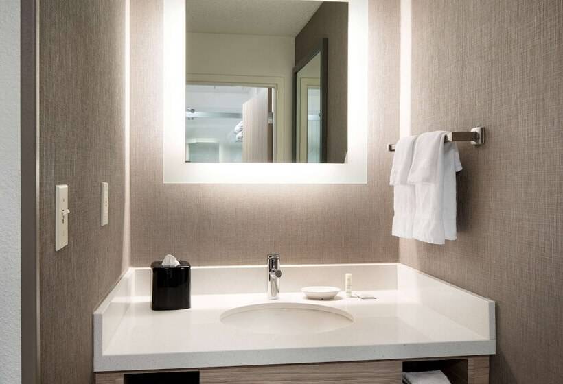 فندق Sonesta Select Seattle Renton Suites