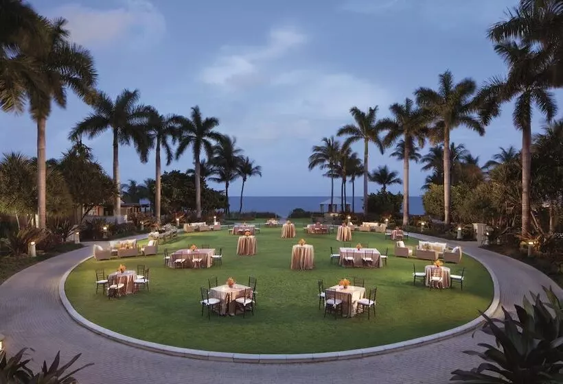 Отель The Ritzcarlton Key Biscayne, Miami