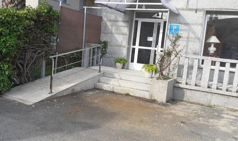 בית מלון כפרי Hostal Entrimeña 2