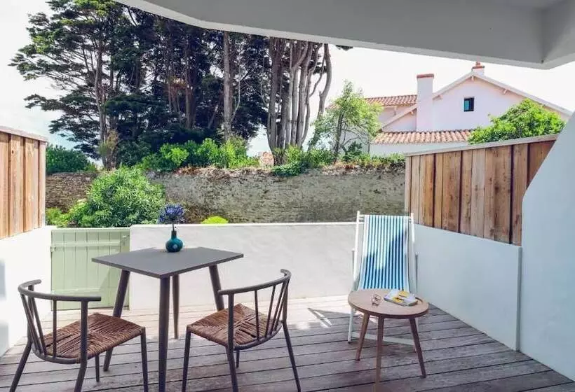 Hotelli Les Hautes Mers