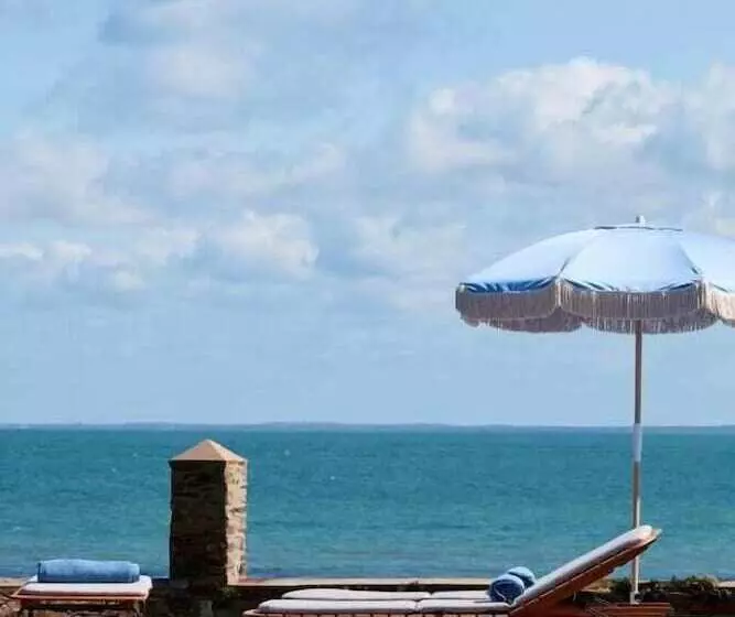 Hotelli Les Hautes Mers