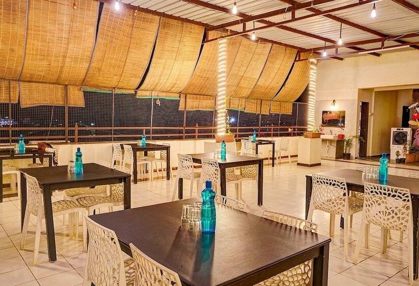 Hotel Naman Paradise