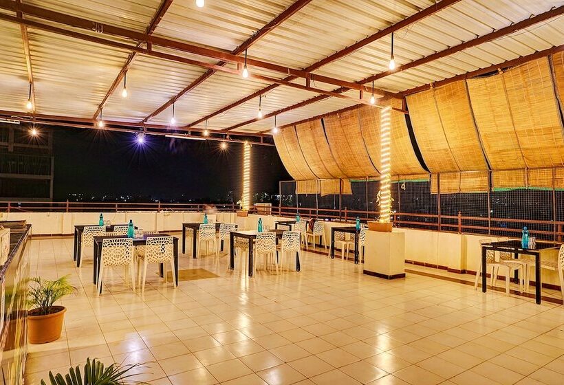 Hotel Naman Paradise