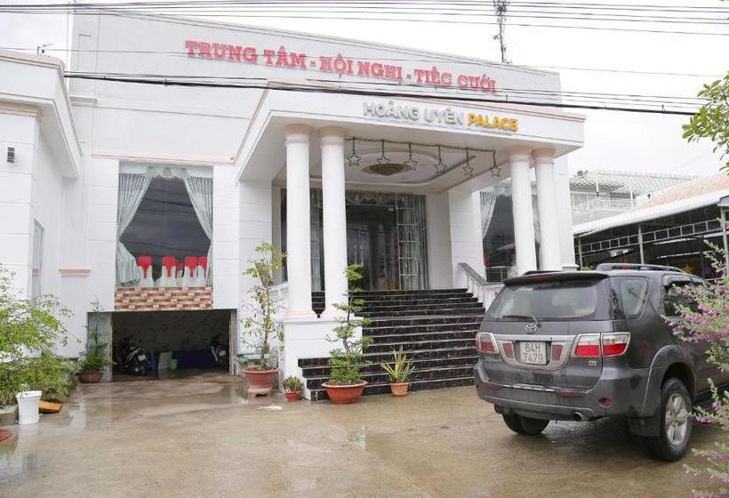 هتل Restaurant Hoang Uyen