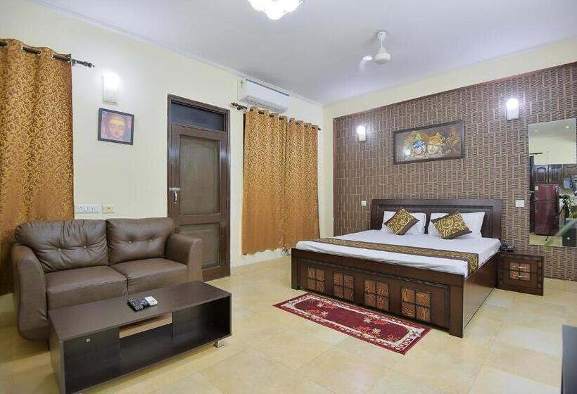 ホテル Studio Serviced Apartments Near Fortis Hospital