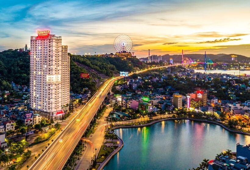 Ramada Hotel & Suites By Wyndham Halong Bay View
