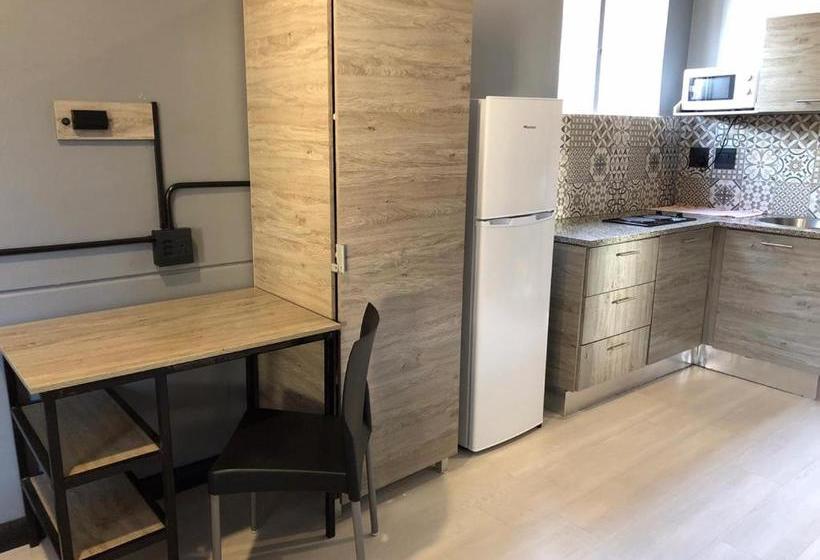 הוסטל 13@thibault