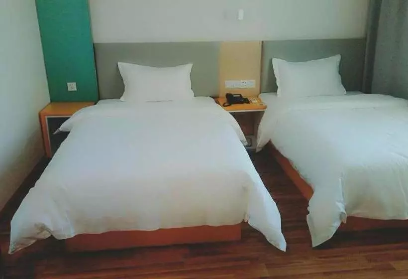 ホテル 7days Inn Urumqi Midong Middle Road Shenhua Mining Bureau Branch