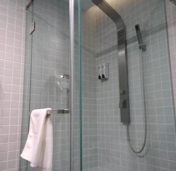 Hotel 7days Inn Urumqi Midong Middle Road Shenhua Mining Bureau Branch