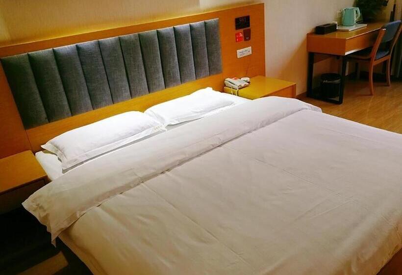 בית מלון כפרי 7days Premium Shiyan Renmin Road Sanyan Coach Station Branch