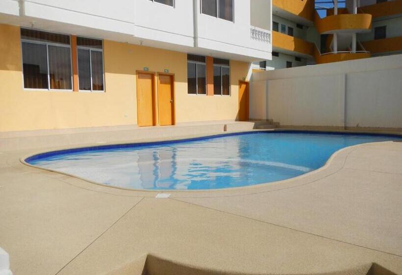 Hotel Internacional En Atacames