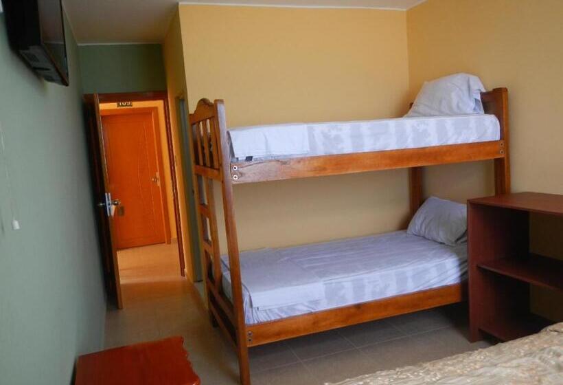 Hotel Internacional En Atacames