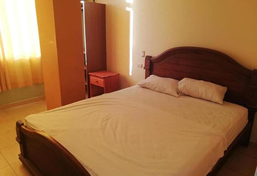 Hotel Internacional En Atacames