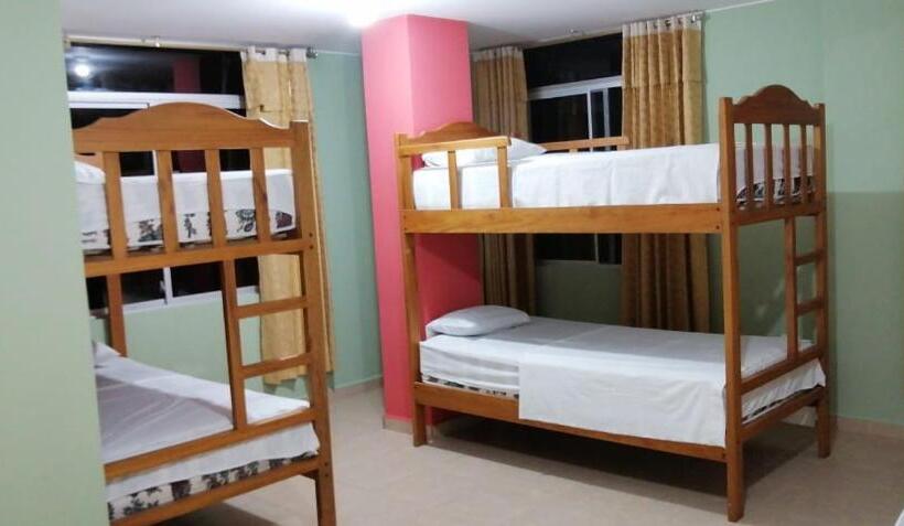 Hotel Internacional En Atacames