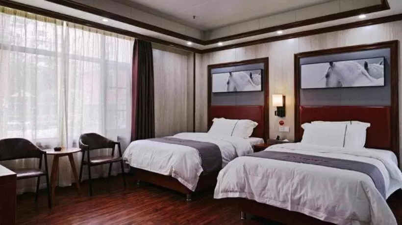 Jun Hotel Guangxi Wuzhou Changzhou District Fengye Garden