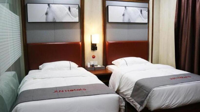 Jun Hotel Guangxi Wuzhou Changzhou District Fengye Garden