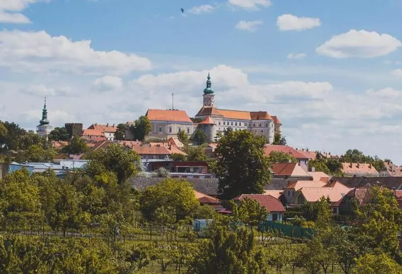 پانسیون Apartmány Pemag Mikulov