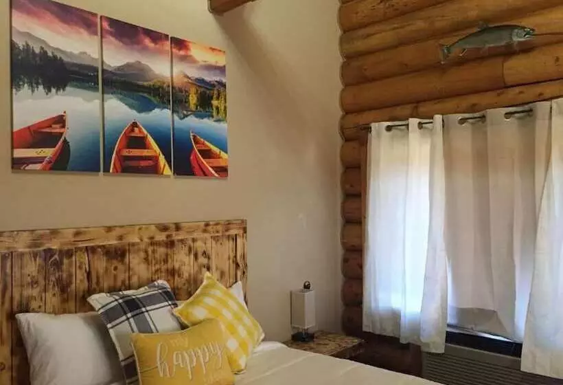 Retkeilymaja Ponderosa Inn