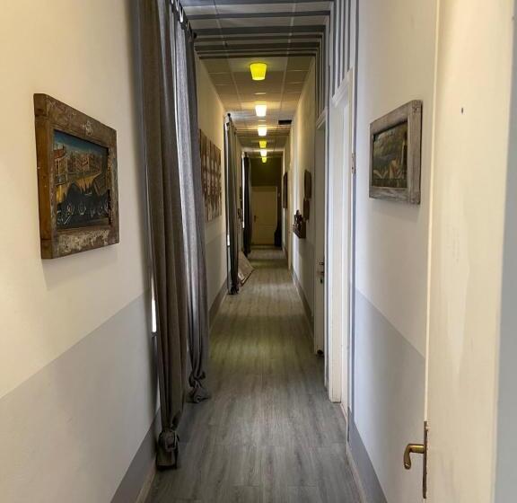 Aamiaismajoitus (B&B) La Terrazza Di Gadia