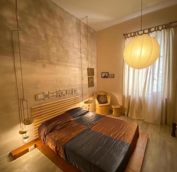 Aamiaismajoitus (B&B) La Terrazza Di Gadia