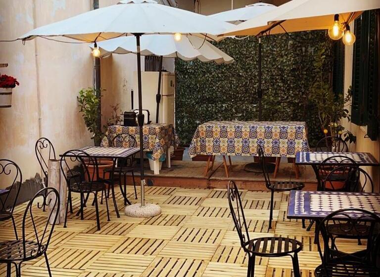 Aamiaismajoitus (B&B) La Terrazza Di Gadia