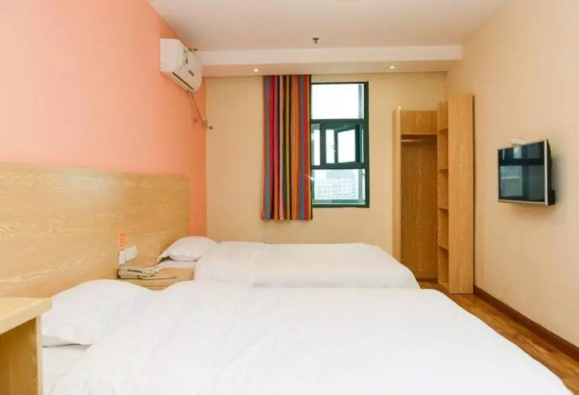 Hotelli 7days Inn Ruichang Pencheng East Road