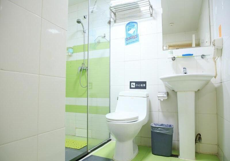 בית מלון כפרי 7days Inn Shenzhen Shenzhen University Xuefu Road