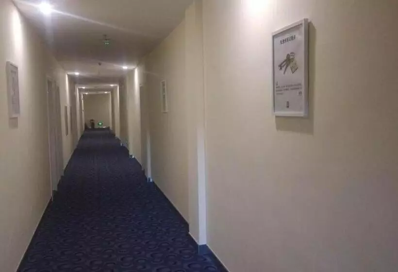ホテル 7days Inn Tongliao Civil Aviation Road