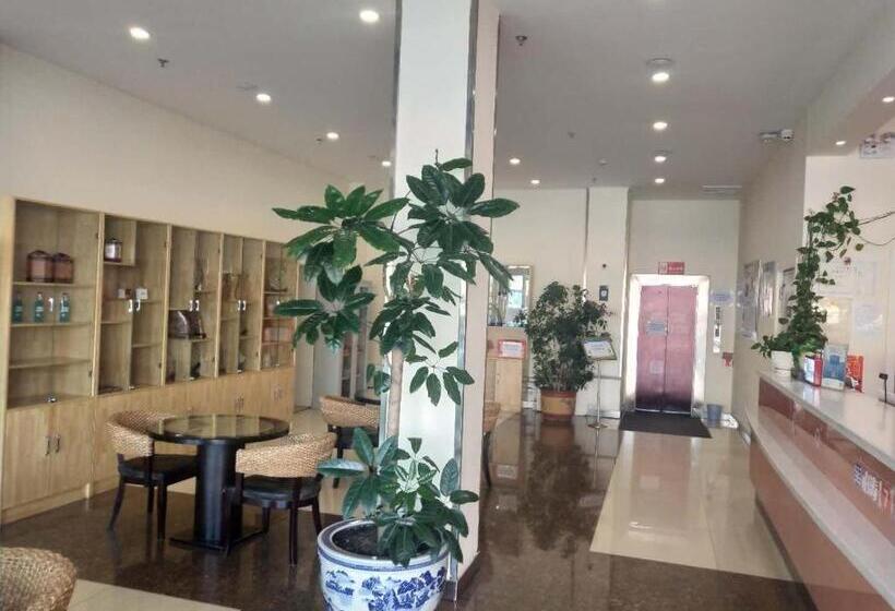 ホテル 7days Inn Tongliao Civil Aviation Road