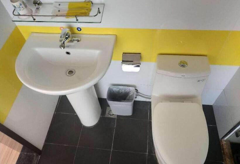 ホテル 7days Inn Tongliao Civil Aviation Road