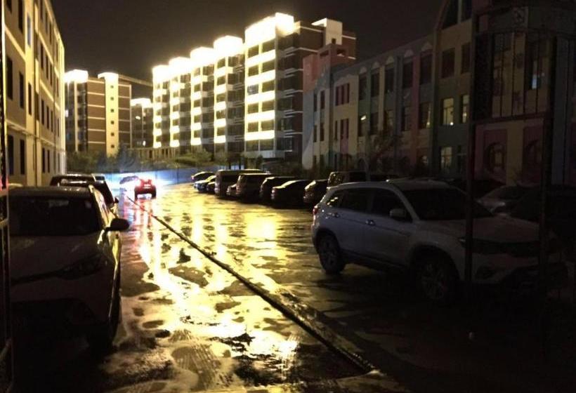 Hotel 7 Days Inn·xining Huangzhong Kumbum Monastery