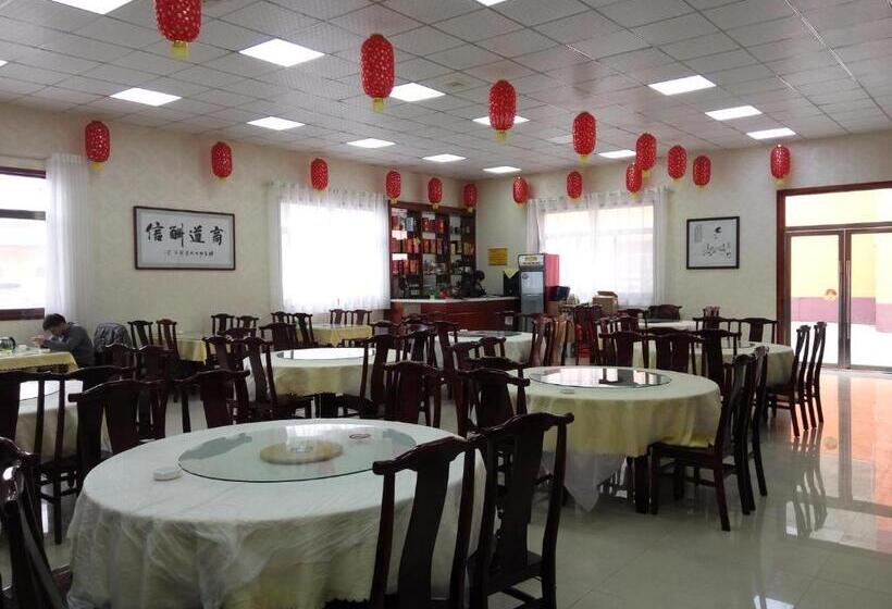 Szálloda 7days Inn Yulin Guangji Building