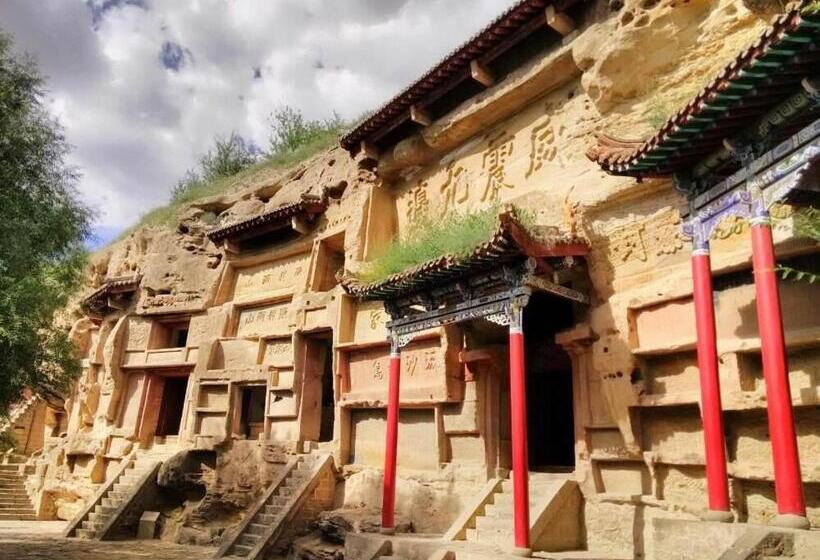 Szálloda 7days Inn Yulin Guangji Building