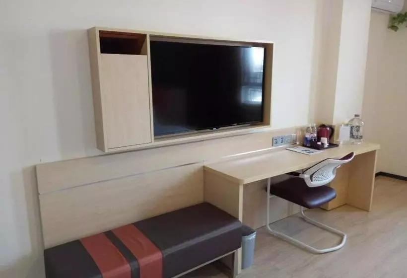 ホテル 7days Premium Zhangjiakou Xuanhua Bell Tower High Speed Railway Station Branch