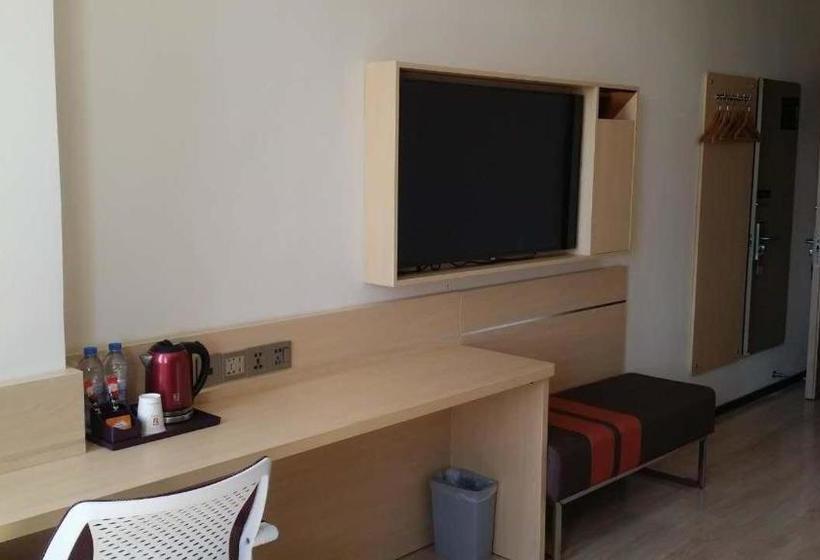 Hotel 7days Premium Zhangjiakou Xuanhua Bell Tower High Speed Railway Station Branch