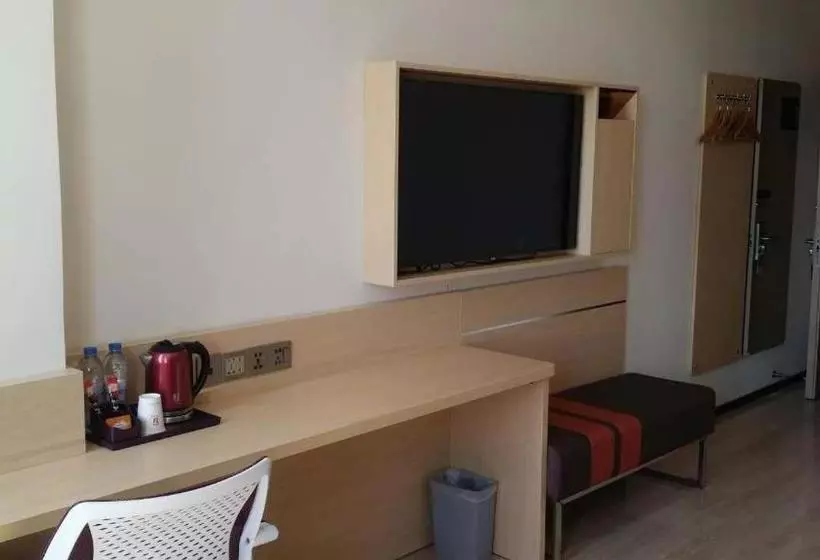 ホテル 7days Premium Zhangjiakou Xuanhua Bell Tower High Speed Railway Station Branch