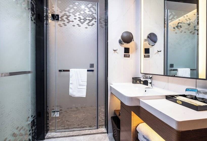 Отель Hampton By Hilton Dongguan Machong
