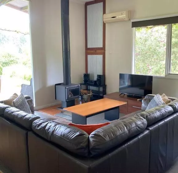 Hotelli Valley Farm Vineyard Villas