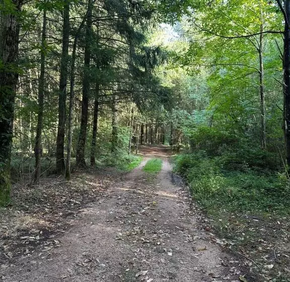 Retkeilymaja Du Côté De Chez Sam